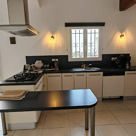 Bellevue House With Pool And Panoramic View Saint-Gilles (Gard)